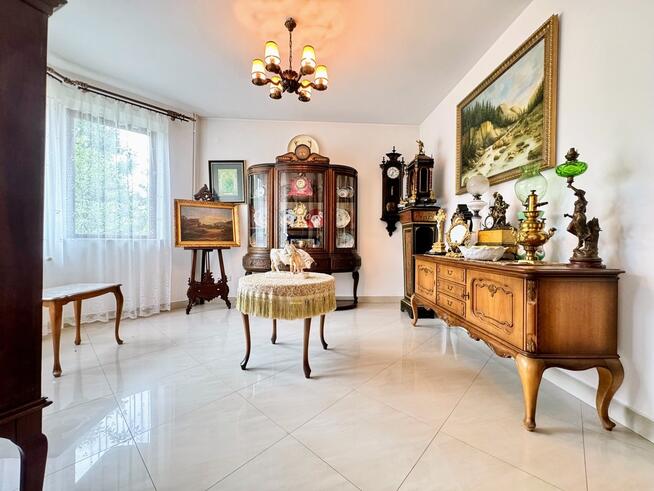 Unikatowy dom z dużą działką w zielonej okolicy