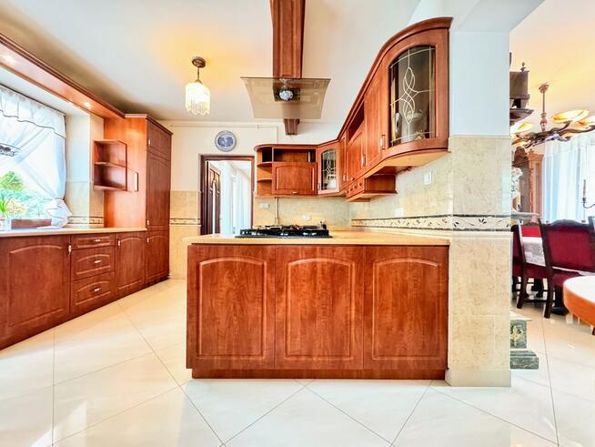 Unikatowy dom z dużą działką w zielonej okolicy