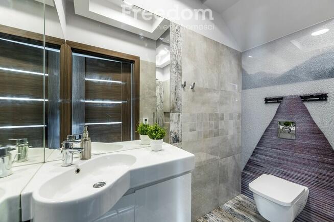 Rodzinny dom wolnostojący w Zakręcie