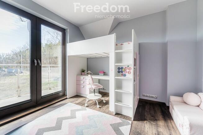 Rodzinny dom wolnostojący w Zakręcie