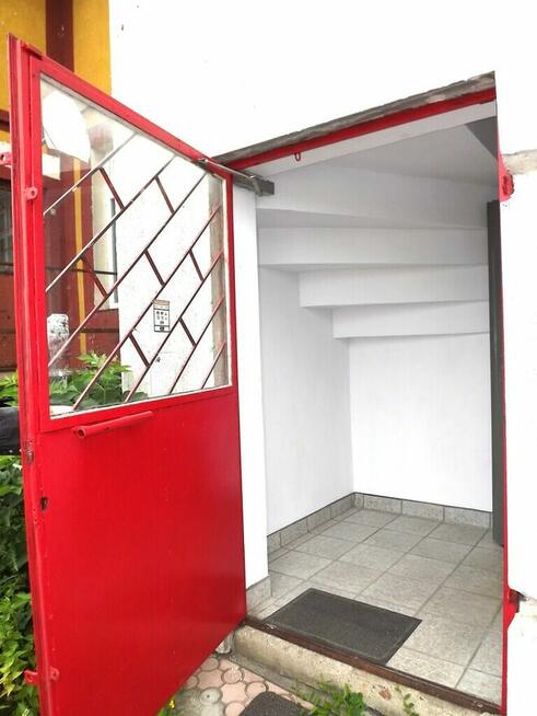 Dwa lokale użytkowe w Olsztynku z potencjałem