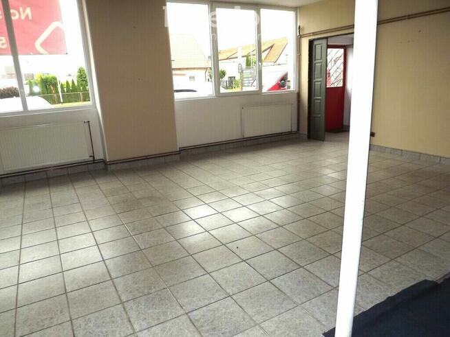 Dwa lokale użytkowe w Olsztynku z potencjałem