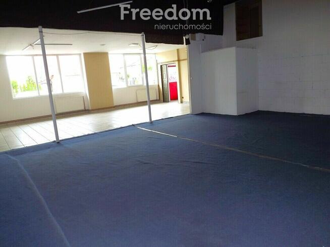 Dwa lokale użytkowe w Olsztynku z potencjałem