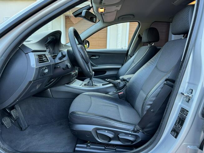 BMW 320 d / xDrive / Lift / 2.0 / 177km / Bogate wyposażenie / Super Stan !!!