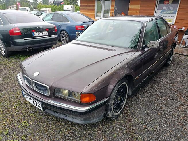 Bmw E38 3.0 v8 218km 94r Automat