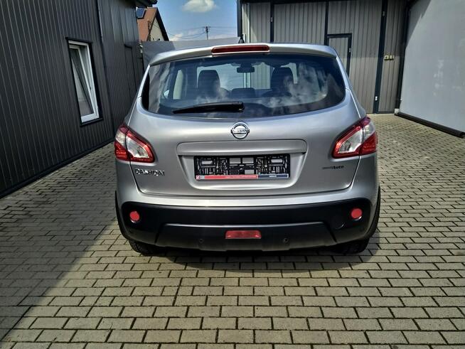 Nissan Qashqai 2.0 Benzyna Automat Klimatronic Zarejestrowany