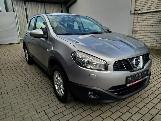 Nissan Qashqai 2.0 Benzyna Automat Klimatronic Zarejestrowany