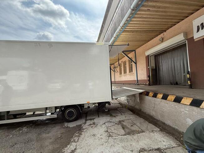 Hala magazynowa w centrum Rzeszowa z placem