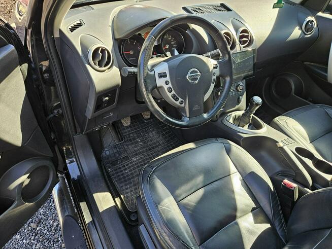 Nissan Qashqai Nawigacja / Podgrzewane fotele / Klimatronik x 2 / Tempomat