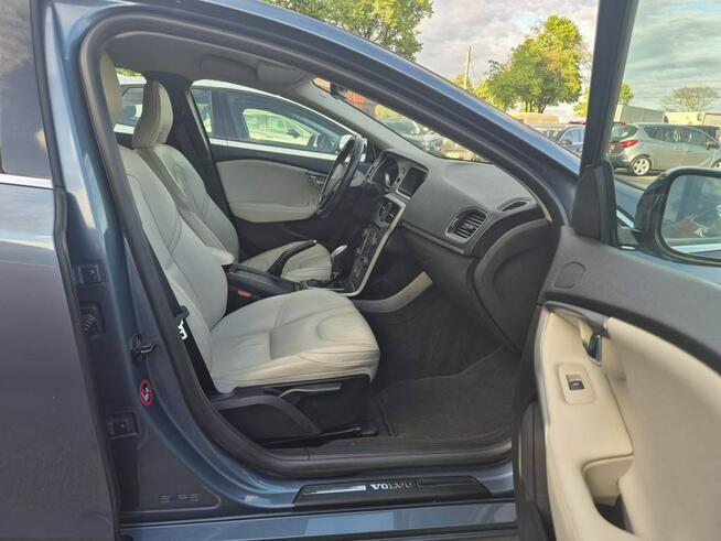 Volvo V40 2.0D 5cylindrów D3 150KM Zarejestrowane