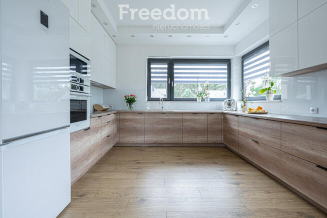 Nowoczesny dom, styl stodoła, 900 m² działki