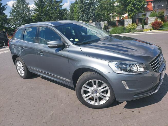 Volvo XC 60 xenon navi automat grzane fotele