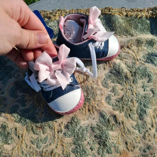 Buciki Sweet Chic niemowlęce – pudrowy róż + granat, rozmiar