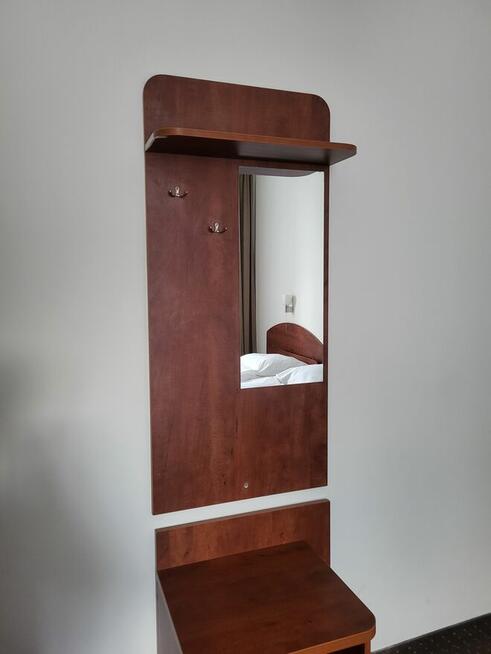 Używane meble hotelowe w dobrej cenie - okazja