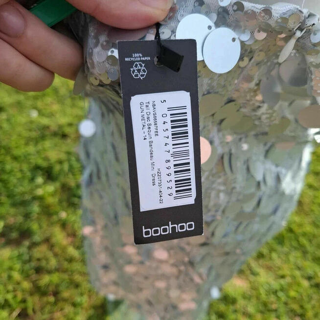 Srebrna cekinowa sukienka Boohoo XL | Bez ramiączek | Nowa,