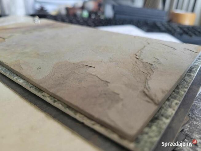 Fornir Kamienny Łupek Indian Autumn tapeta 2MM 122x61x0,2 cm