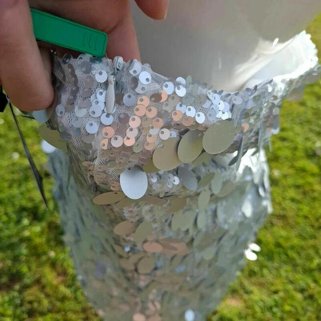 Srebrna cekinowa sukienka Boohoo XL | Bez ramiączek | Nowa,