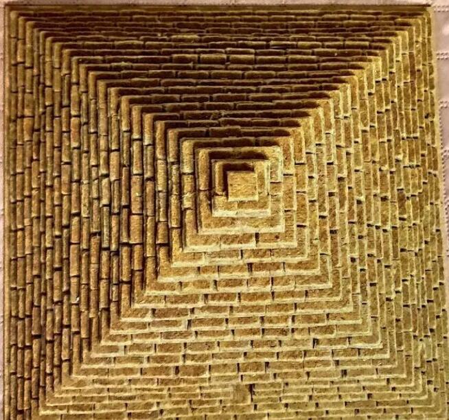 Piramidy 3D - modele / różne opcje, wymiary/