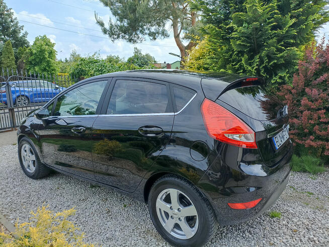 1.25 82KM Titanium! Podgrzewana przednia szyba! Klimatyzacja