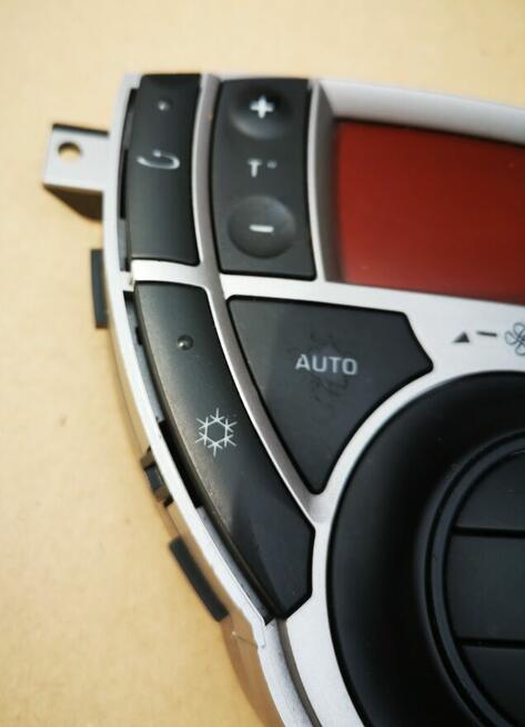 Peugeot 807 Citroen C8 lift panel klimatyzacji 14011592ZD