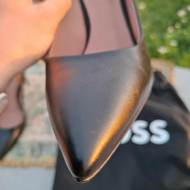 Szpilki BOSS skóra naturalna czarne r. 41 | nowe | klasyka p