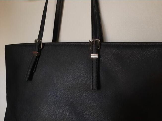 Tommy Hilfiger shopper honey