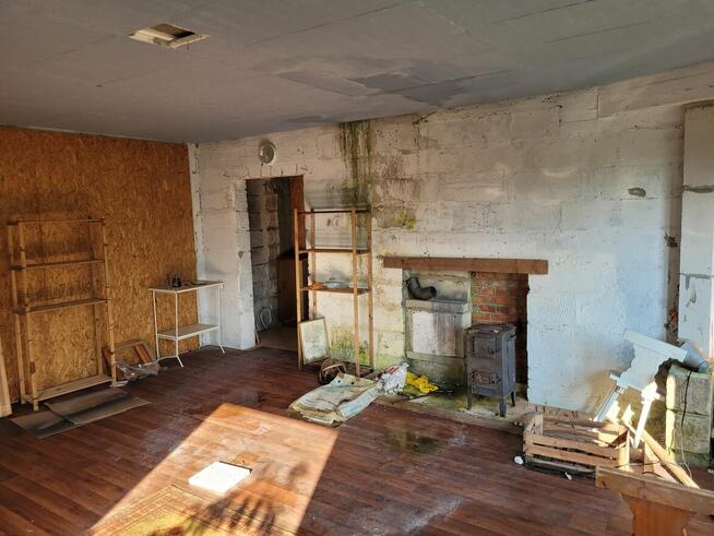 Duża działka inwestycyjna z domem - Stara Rumia