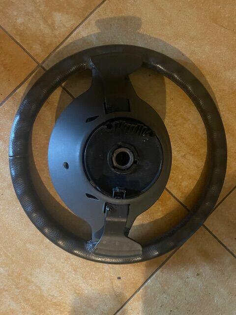 Smart for two - kierownica dwuramienna z łopatkami - skóra!