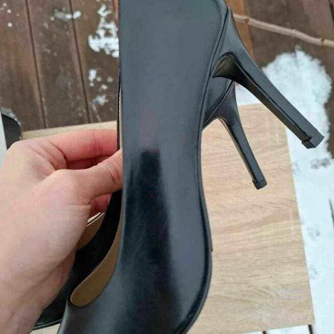 Eleganckie skórzane szpilki Selected Femme