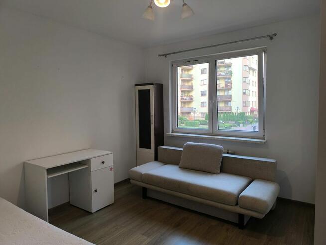 Mieszkanie 3 pokojowe urządzone z balkonem I parkingami