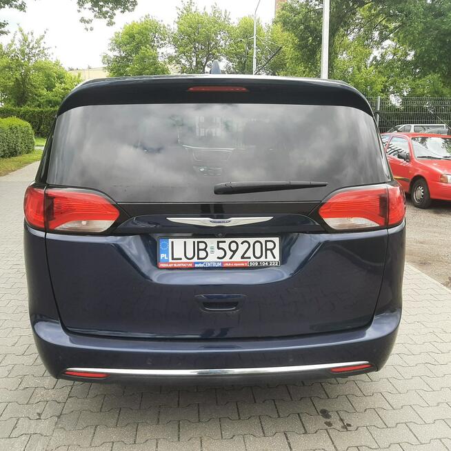 Chrysler Pacifica 3,6b 291KM super stan i wygląd