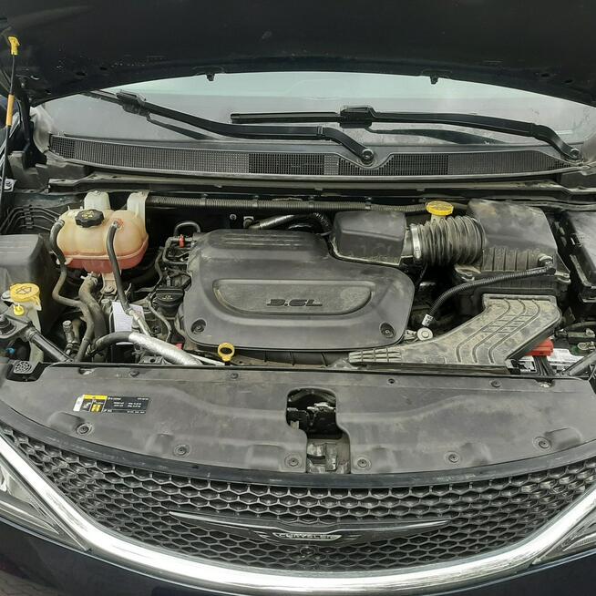Chrysler Pacifica 3,6b 291KM super stan i wygląd