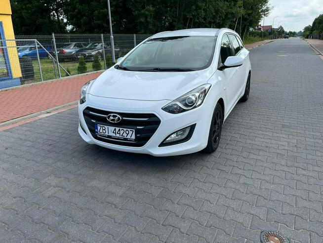 Hyundai i30 1,4 Benzyna 2016r Bardzo ładny