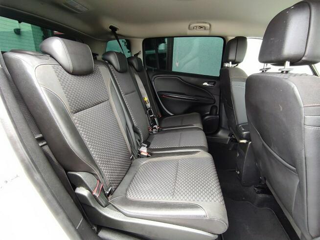 Opel Zafira 7-osobowa, Nawigacja, Ksenon, kamera, 6-biegów, pół skóra, zarejestrow