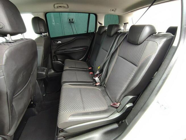Opel Zafira 7-osobowa, Nawigacja, Ksenon, kamera, 6-biegów, pół skóra, zarejestrow