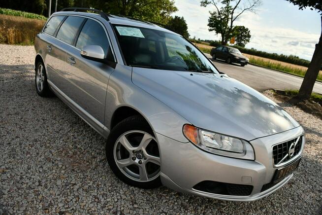 Volvo V70 2.4D5#205PS#Aut#Navi#El.klapa#Skóry#Climatr#MOMENTUM#1 Rok Gwarancji!!
