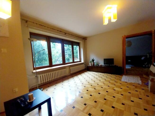 Dom Włoszczowa, Wschodnia