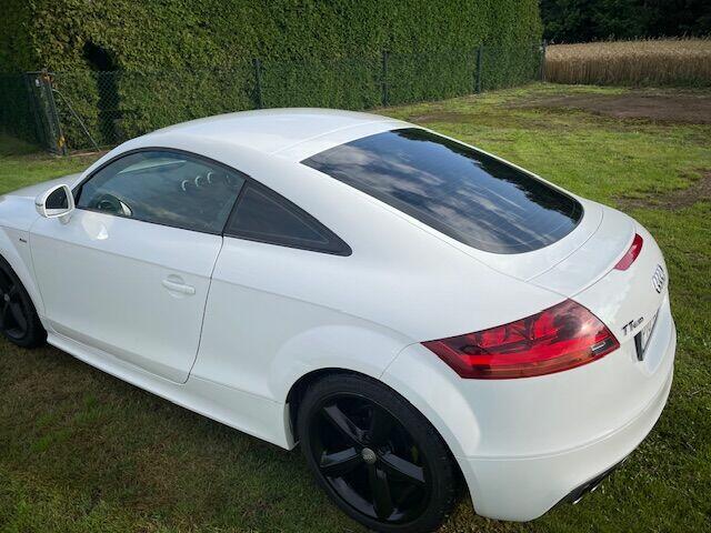Sprzedam audi TT 2xS-line 2.0tdi 4x4quattro z 2011 roku . Ki