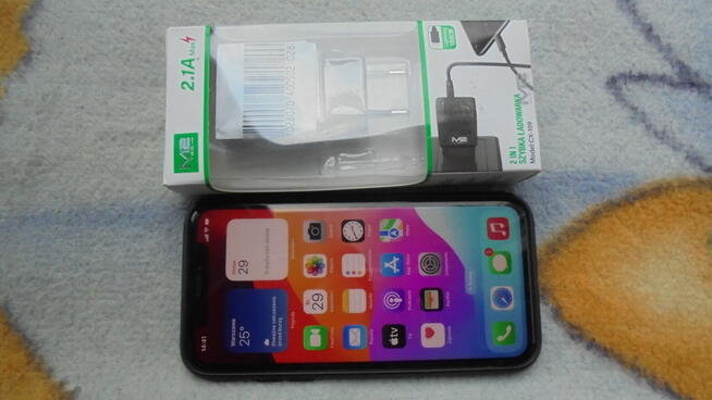 iPhone Apple XR 64 GB