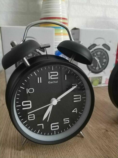 Budzik lampka nocna Zegarek Zegar Alarm czarny na baterie