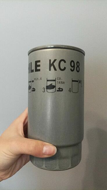 zestaw części do samochodu