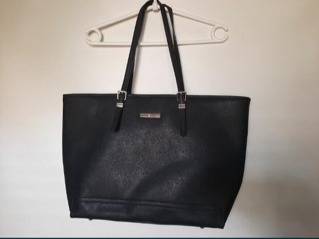 Tommy Hilfiger shopper honey