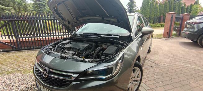Opel Astra Sports Tourer kombi 1.4 l