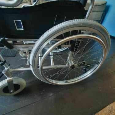 nowy wózek inwalidzki produkcji USA Timago