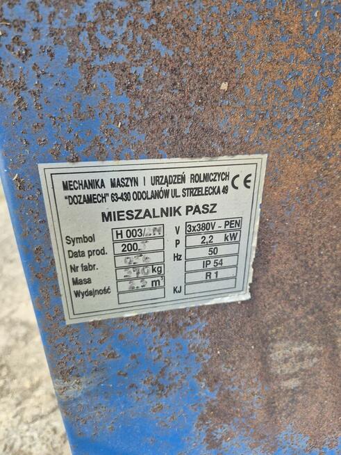 Mieszalnik pasz 1000kg 1 tona Dozamech