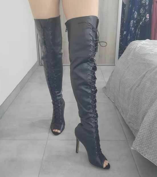 Kozaki za kolano wiązane czarne