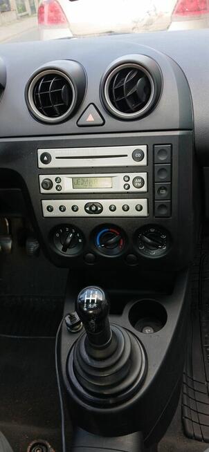 Ford Focus 2002 rok 1.4 benzyna stan idealny