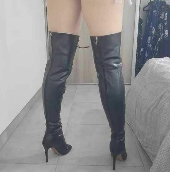 Kozaki za kolano wiązane czarne