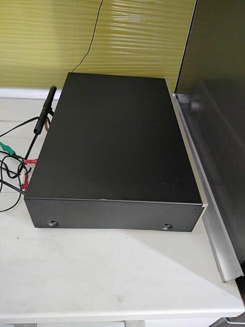 tuner radiowy Sanyo FMT 3510L