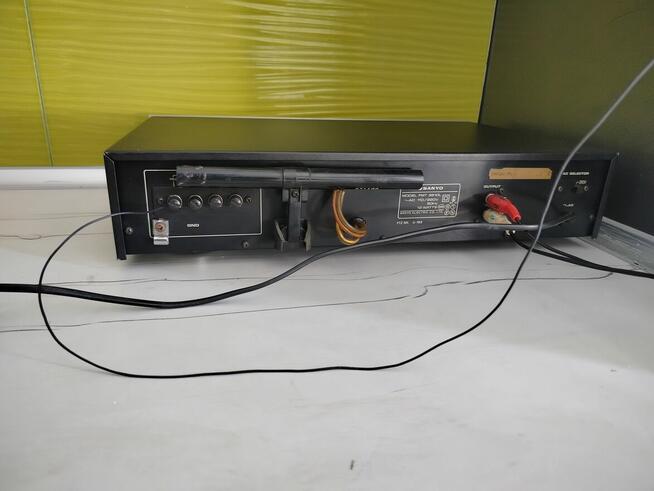 tuner radiowy Sanyo FMT 3510L